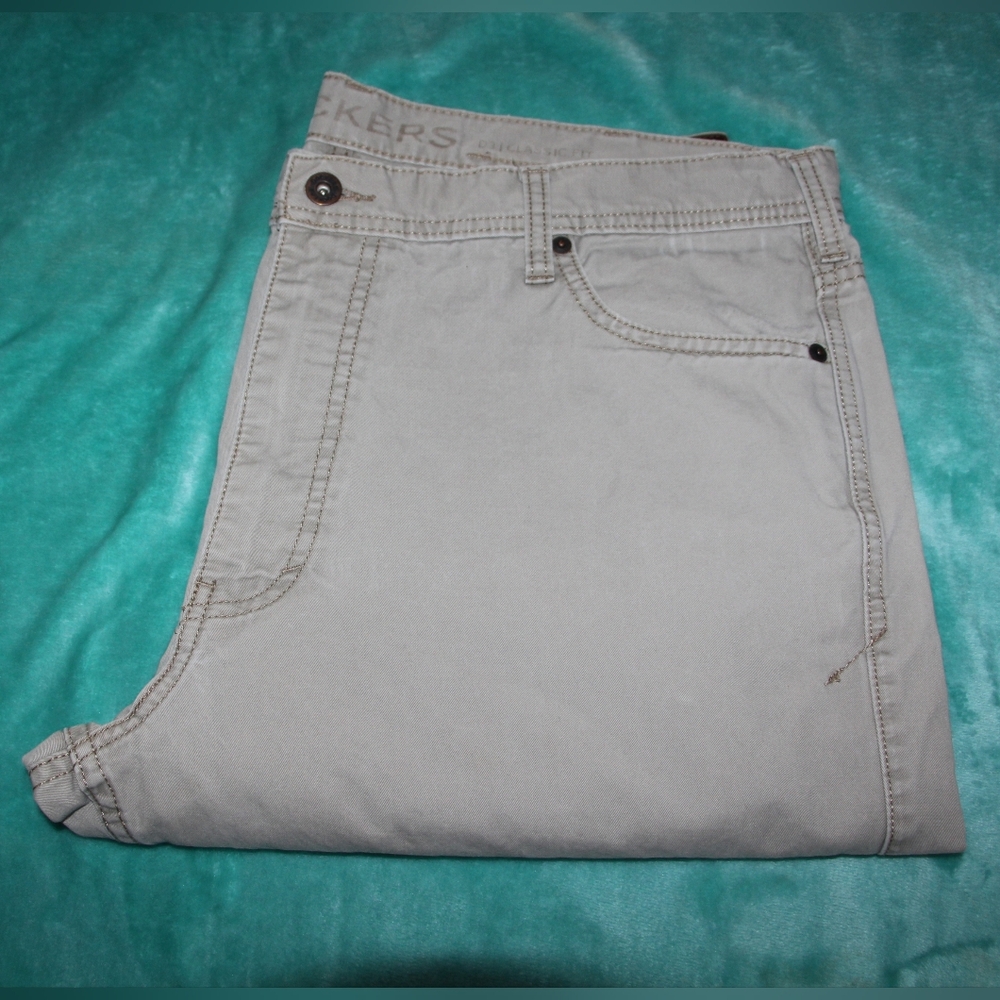 Men's Light Gray Dockers Pants
